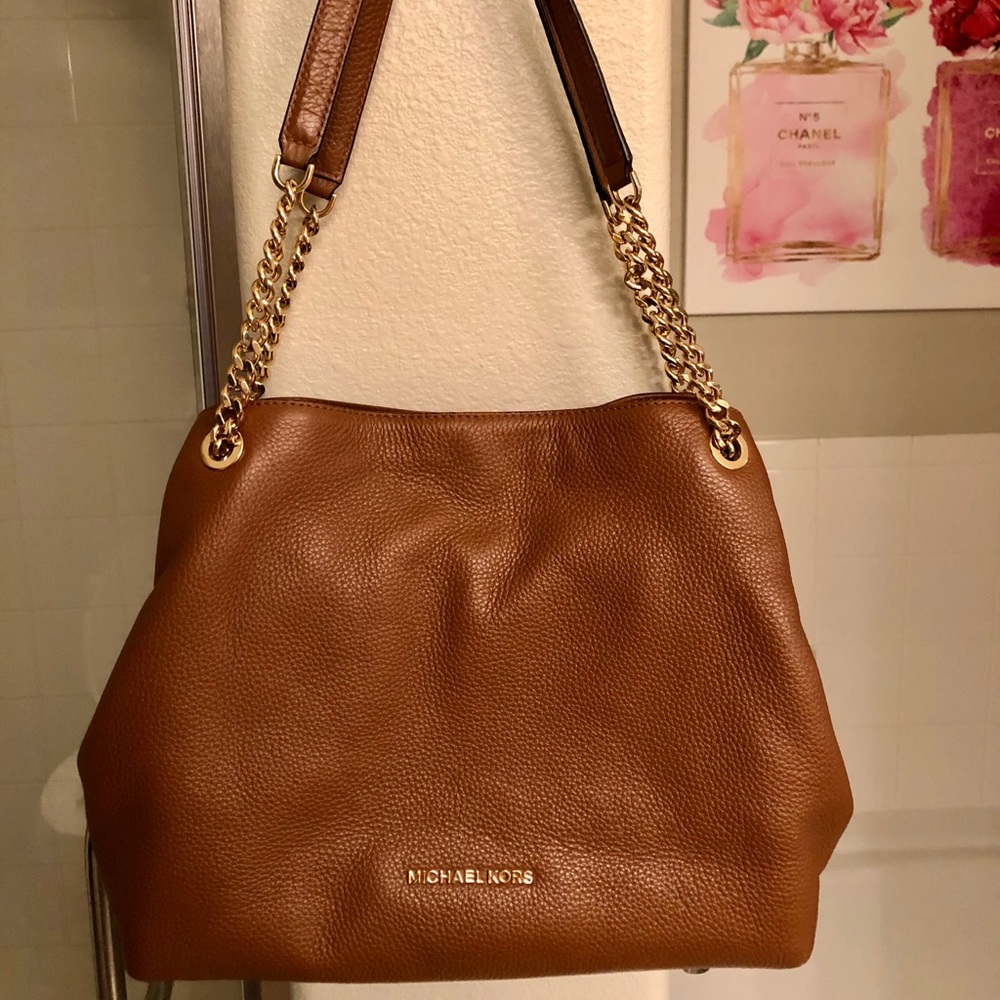 Michael Kors Jet Set Chain Shoulder Bag